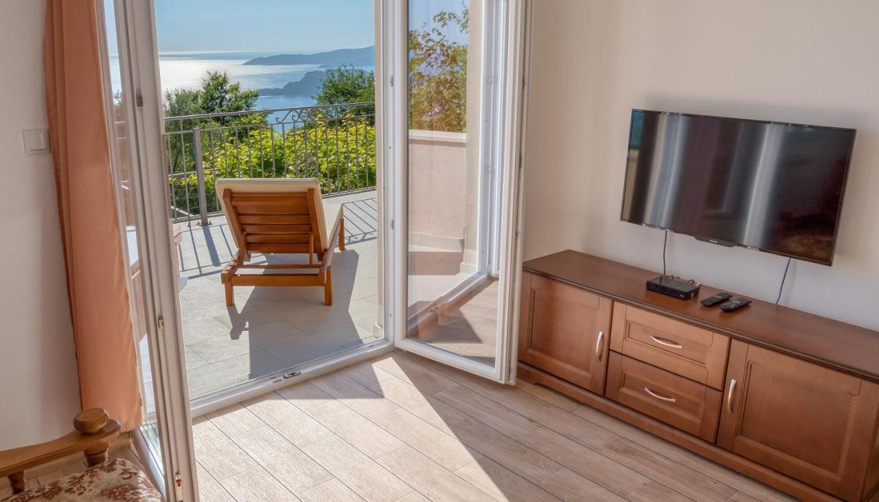 Vila Old Stone Vrba Sveti Stefan