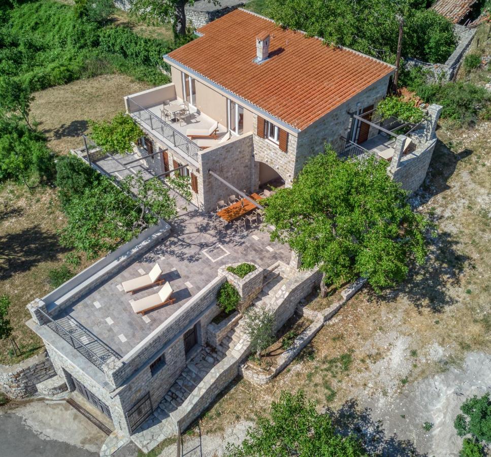 Old Stone Vrba Villa *